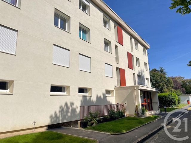 Appartement F5 à vendre - 5 pièces - 81.91 m2 - ST MICHEL SUR ORGE - 91 - ILE-DE-FRANCE - Century 21 Agence De La Poste