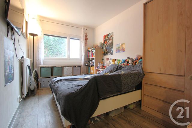 Appartement F3 à vendre - 3 pièces - 67.0 m2 - ST MICHEL SUR ORGE - 91 - ILE-DE-FRANCE - Century 21 Agence De La Poste