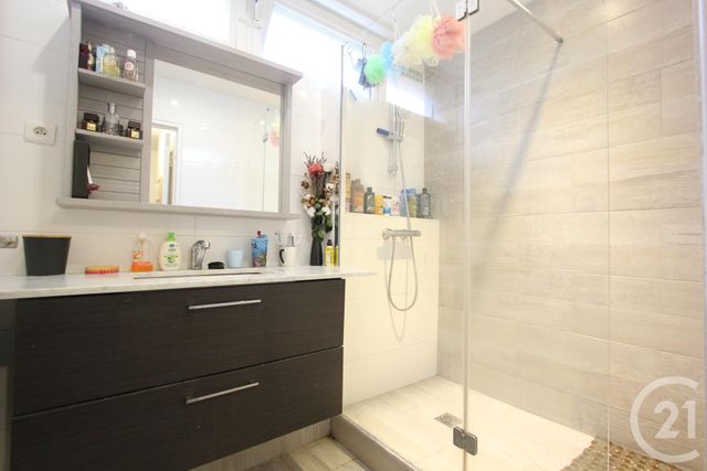 Appartement F3 à vendre - 3 pièces - 67.0 m2 - ST MICHEL SUR ORGE - 91 - ILE-DE-FRANCE - Century 21 Agence De La Poste