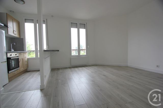Afficher la photo en grand Appartement F2 à vendre - 2 pièces - 33.3 m2 - ST MICHEL SUR ORGE - 91 - ILE-DE-FRANCE - Century 21 Agence De La Poste