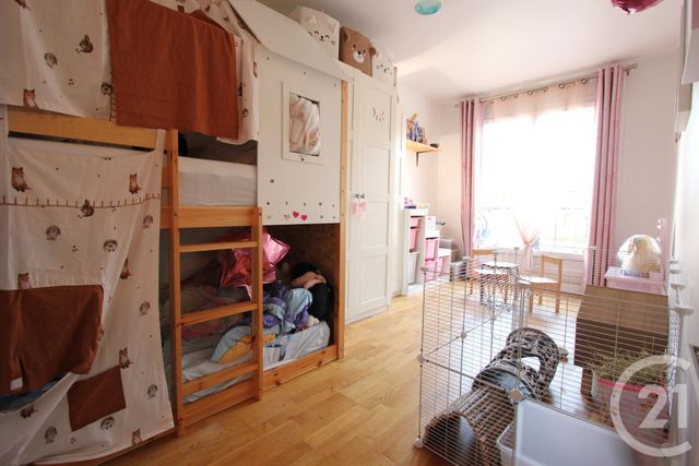 Appartement F3 à vendre - 3 pièces - 72.45 m2 - ST MICHEL SUR ORGE - 91 - ILE-DE-FRANCE - Century 21 Agence De La Poste