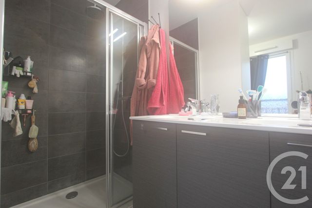 Appartement T4 à vendre - 4 pièces - 100.27 m2 - MONTLHERY - 91 - ILE-DE-FRANCE - Century 21 Agence De La Poste