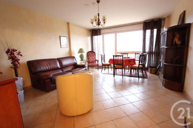 Appartement F4 à vendre - 3 pièces - 82.59 m2 - ST MICHEL SUR ORGE - 91 - ILE-DE-FRANCE - Century 21 Agence De La Poste