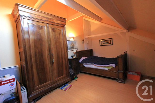 Appartement F2 à vendre - 2 pièces - 42.65 m2 - STE GENEVIEVE DES BOIS - 91 - ILE-DE-FRANCE - Century 21 Agence De La Poste