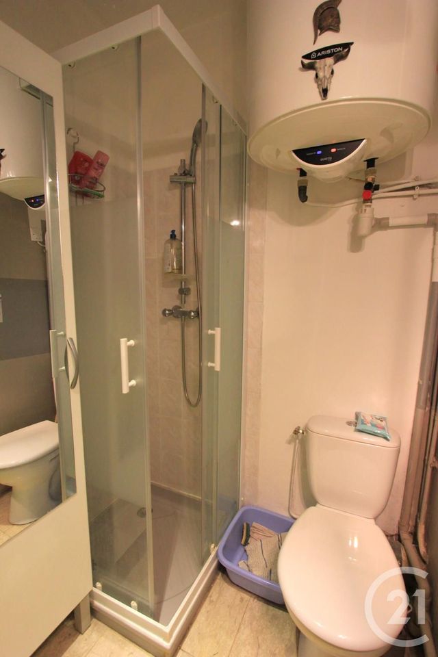 Appartement F2 à vendre - 2 pièces - 42.65 m2 - STE GENEVIEVE DES BOIS - 91 - ILE-DE-FRANCE - Century 21 Agence De La Poste