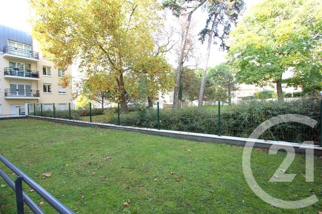 Appartement F1 à vendre - 1 pièce - 28.02 m2 - ST MICHEL SUR ORGE - 91 - ILE-DE-FRANCE - Century 21 Agence De La Poste