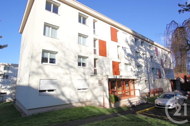 Appartement F5 à vendre - 5 pièces - 82.32 m2 - ST MICHEL SUR ORGE - 91 - ILE-DE-FRANCE - Century 21 Agence De La Poste
