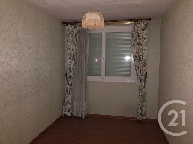 Appartement F2 à vendre - 2 pièces - 45.9 m2 - ST MICHEL SUR ORGE - 91 - ILE-DE-FRANCE - Century 21 Agence De La Poste