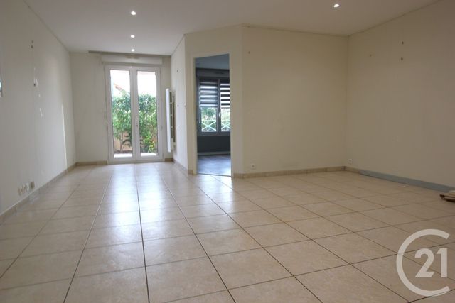 Appartement F2 à louer ST MICHEL SUR ORGE