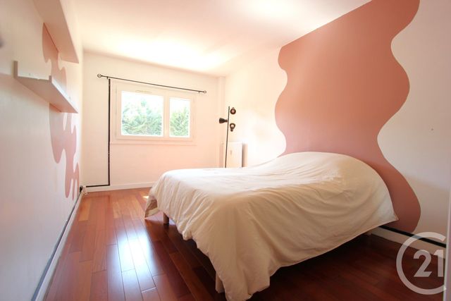 Appartement F2 à louer - 2 pièces - 52.21 m2 - ST MICHEL SUR ORGE - 91 - ILE-DE-FRANCE - Century 21 Agence De La Poste