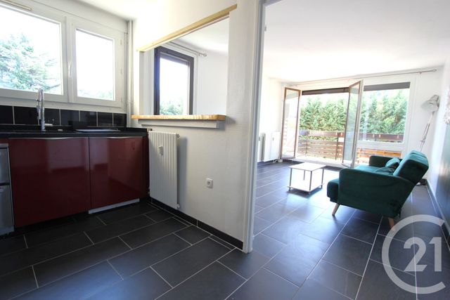 Appartement F2 à louer - 2 pièces - 52.21 m2 - ST MICHEL SUR ORGE - 91 - ILE-DE-FRANCE - Century 21 Agence De La Poste