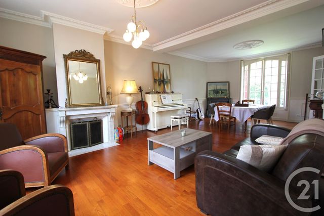 maison à vendre - 6 pièces - 141.45 m2 - ST MICHEL SUR ORGE - 91 - ILE-DE-FRANCE - Century 21 Agence De La Poste