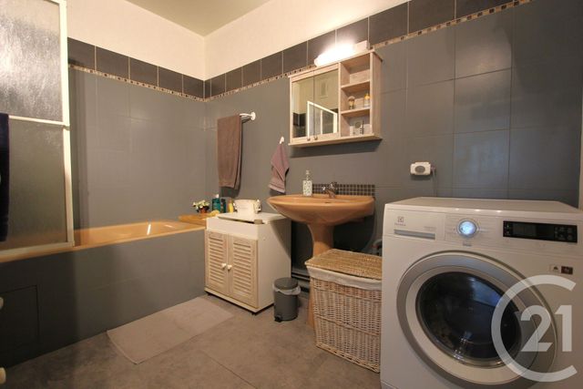 Appartement F4 à vendre - 4 pièces - 91.84 m2 - ST MICHEL SUR ORGE - 91 - ILE-DE-FRANCE - Century 21 Agence De La Poste