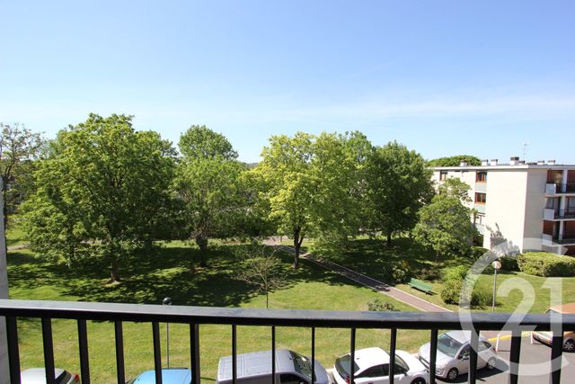 Appartement F4 à vendre - 4 pièces - 91.84 m2 - ST MICHEL SUR ORGE - 91 - ILE-DE-FRANCE - Century 21 Agence De La Poste