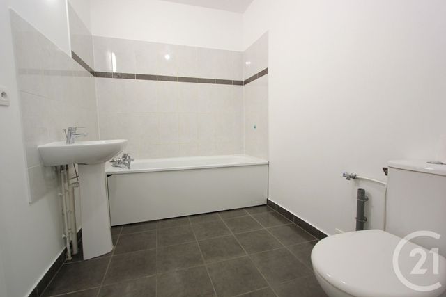 Appartement F3 à vendre - 3 pièces - 60.3 m2 - VILLIERS SUR ORGE - 91 - ILE-DE-FRANCE - Century 21 Agence De La Poste