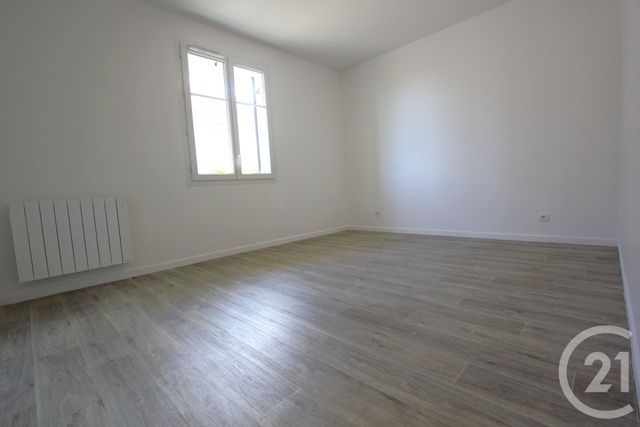 Appartement F3 à vendre - 3 pièces - 60.3 m2 - VILLIERS SUR ORGE - 91 - ILE-DE-FRANCE - Century 21 Agence De La Poste