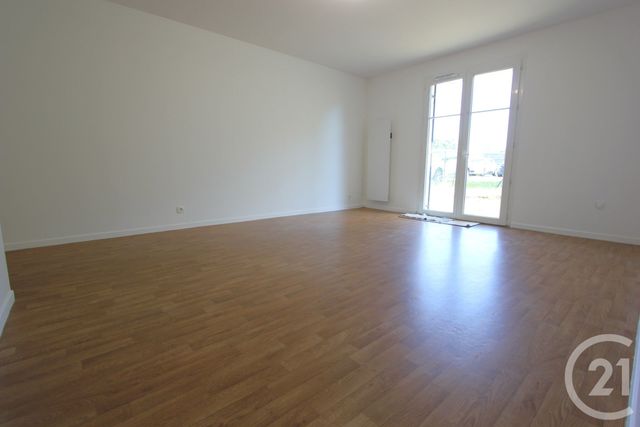 Appartement F3 à vendre - 3 pièces - 60.3 m2 - VILLIERS SUR ORGE - 91 - ILE-DE-FRANCE - Century 21 Agence De La Poste