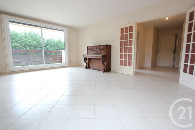 Appartement F4 à vendre - 4 pièces - 90.0 m2 - ST MICHEL SUR ORGE - 91 - ILE-DE-FRANCE - Century 21 Agence De La Poste
