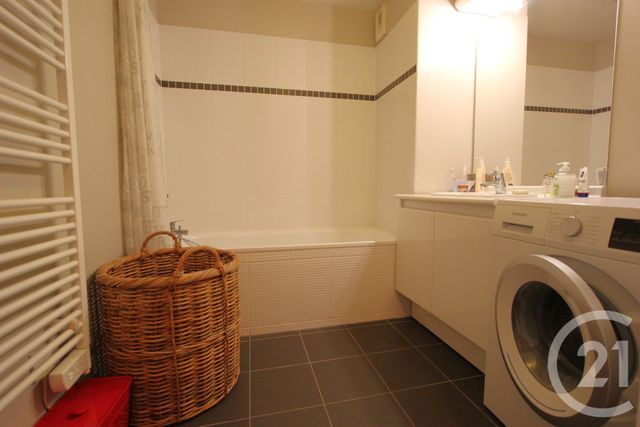 Appartement F4 à vendre - 4 pièces - 74.8 m2 - ST MICHEL SUR ORGE - 91 - ILE-DE-FRANCE - Century 21 Agence De La Poste