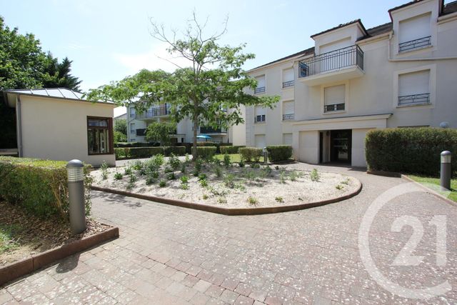 Appartement F4 à vendre - 4 pièces - 74.8 m2 - ST MICHEL SUR ORGE - 91 - ILE-DE-FRANCE - Century 21 Agence De La Poste