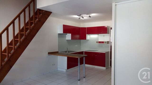 Appartement Duplex à louer - 2 pièces - 41.06 m2 - ST MICHEL SUR ORGE - 91 - ILE-DE-FRANCE - Century 21 Agence De La Poste