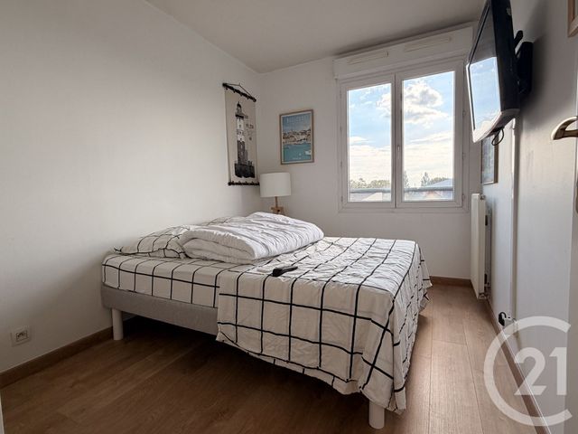 Appartement F3 à vendre - 3 pièces - 54.76 m2 - ST MICHEL SUR ORGE - 91 - ILE-DE-FRANCE - Century 21 Agence De La Poste