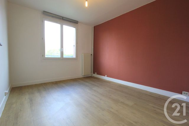 Appartement F3 à vendre - 3 pièces - 65.41 m2 - ST MICHEL SUR ORGE - 91 - ILE-DE-FRANCE - Century 21 Agence De La Poste
