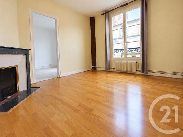 Appartement F2 bis à vendre - 2 pièces - 47.03 m2 - VERSAILLES - 78 - ILE-DE-FRANCE - Century 21 Agence De La Poste